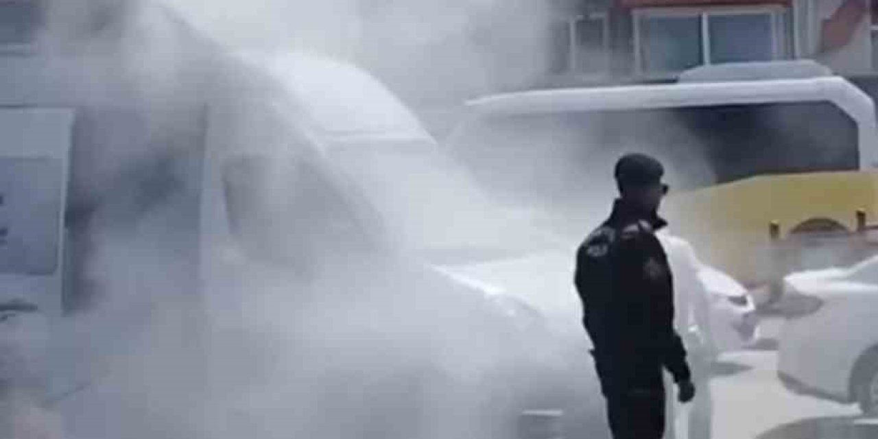 Seçim Aracı Alev Alev Yandı