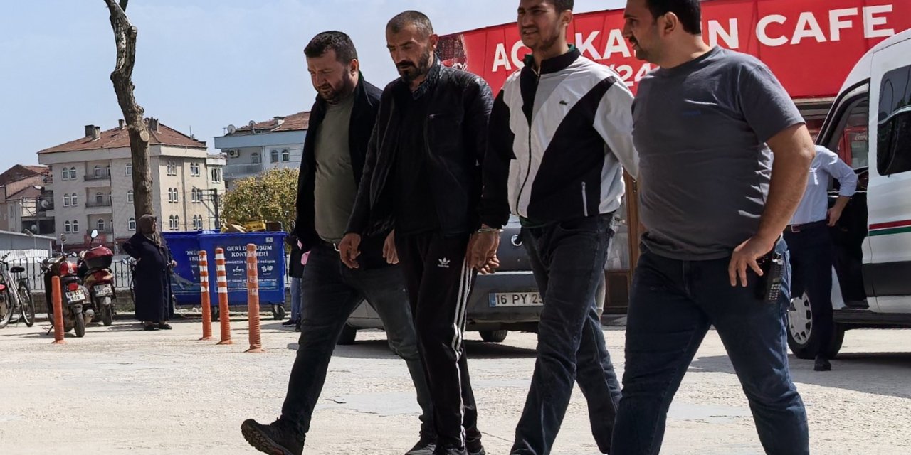 Cinayet Ve Hırsızlıktan Aranan Şüpheliler Yakalandı