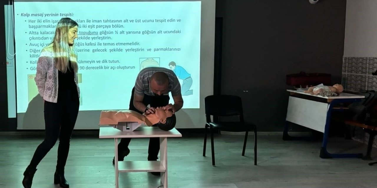 Kamu Personeline İlk Yardım Eğitimi