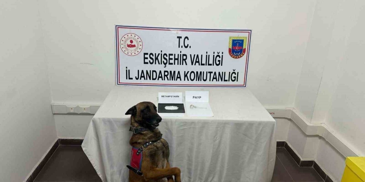 Uyuşturucu Taşıyan Şahıs Yakalandı