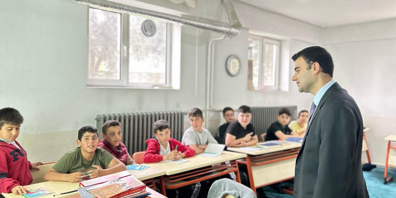 Kaymakam Kılıç Öğrencilerle Bir Araya Geldi