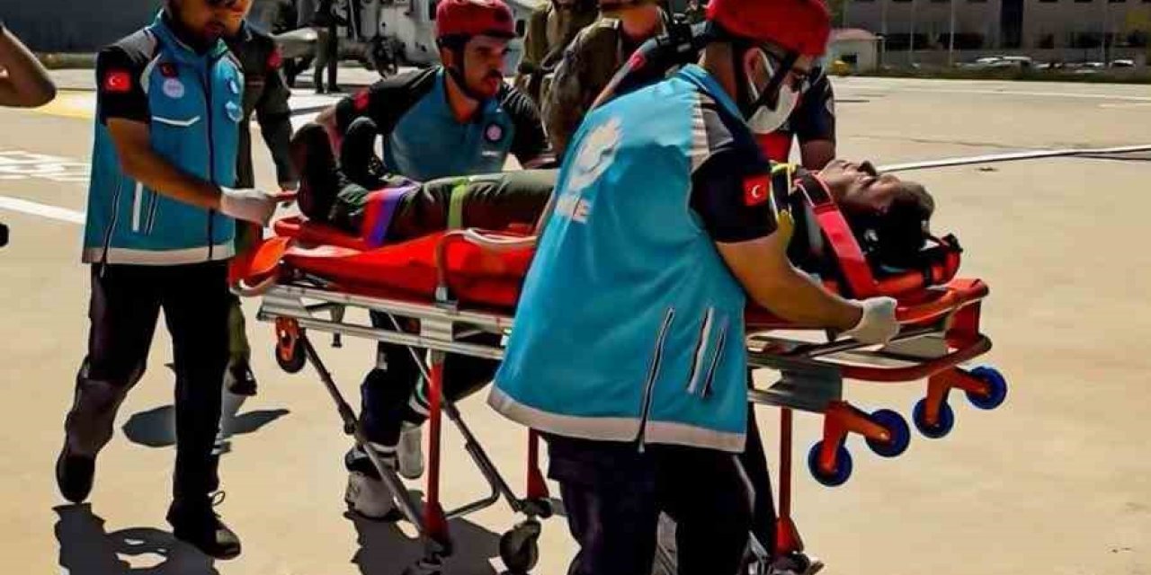 Hastanede Nefes Kesen Helikopterli Tatbikat Gerçeği Aratmadı