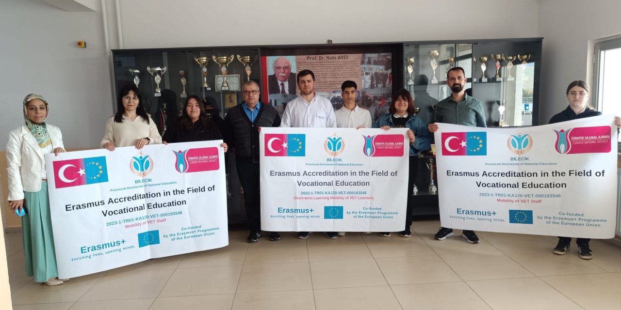 Bilecikli Öğrenciler Avrupa Stajında