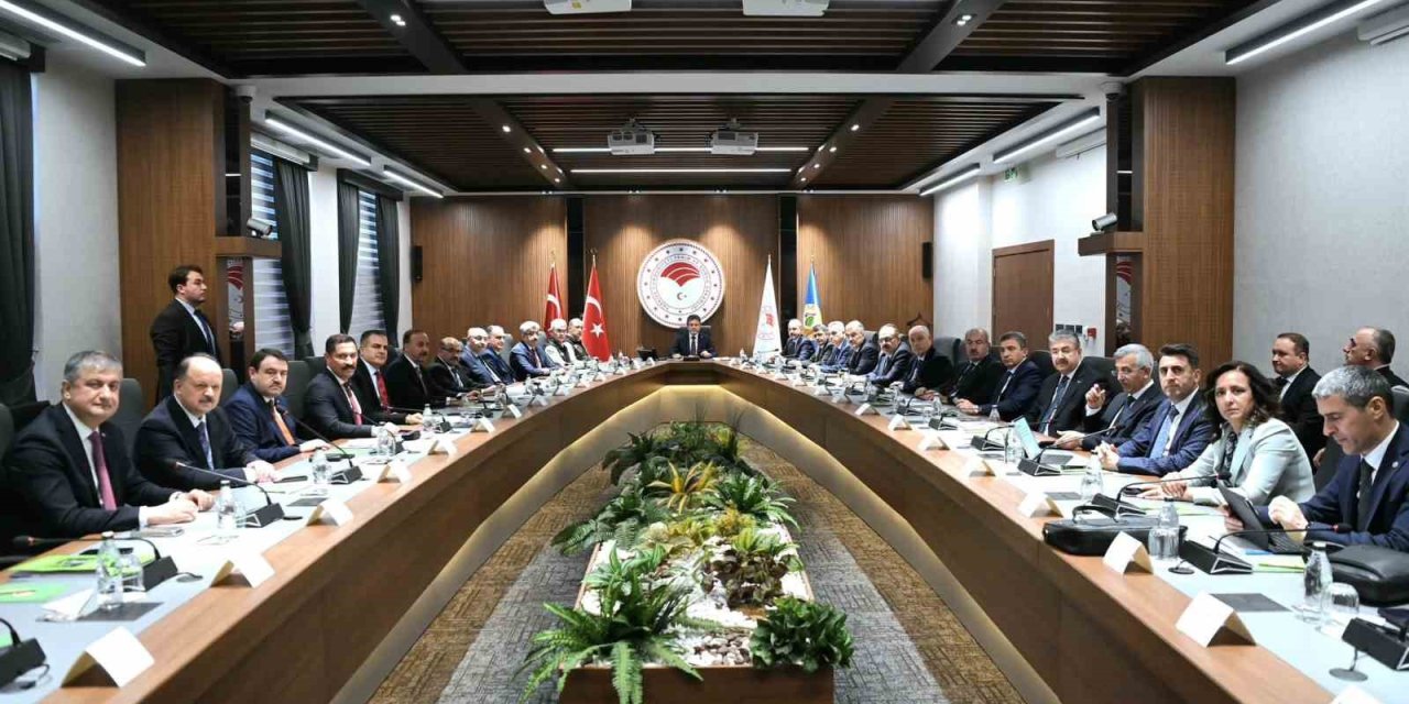 Vali Aygöl, Orman Yangınları Hazırlık Ve Koordinasyon Toplantısı’na Katıldı