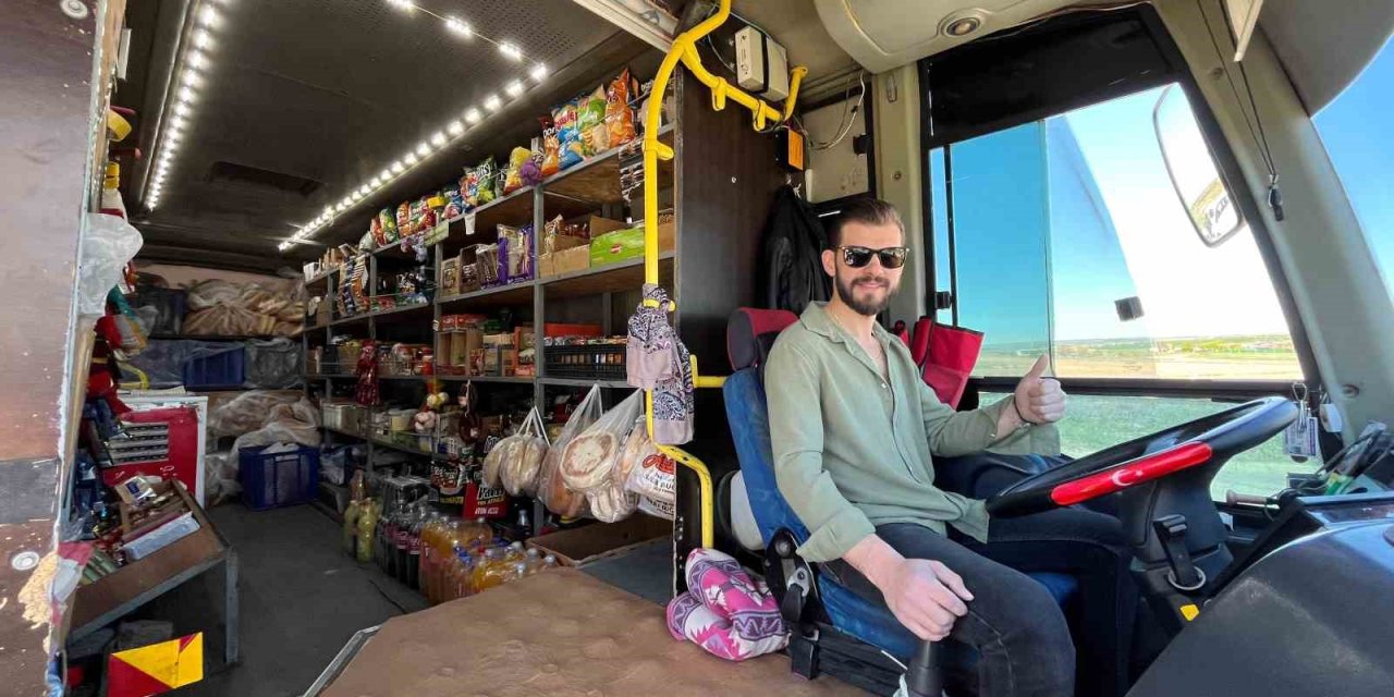 Marketini ’sırtına’ Sarıp Köyleri Gezmeye Başladı; "O Olmasa Aç Kalırız"