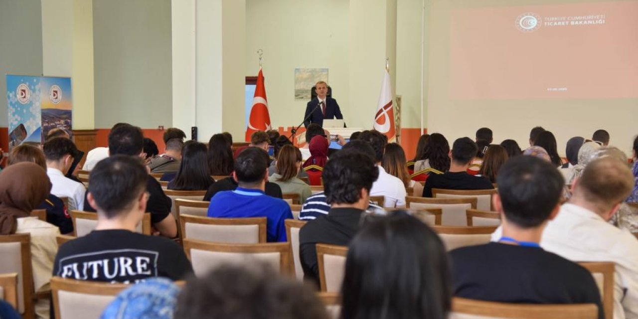 BŞEÜ'de 'İhracat Akademisi' semineri