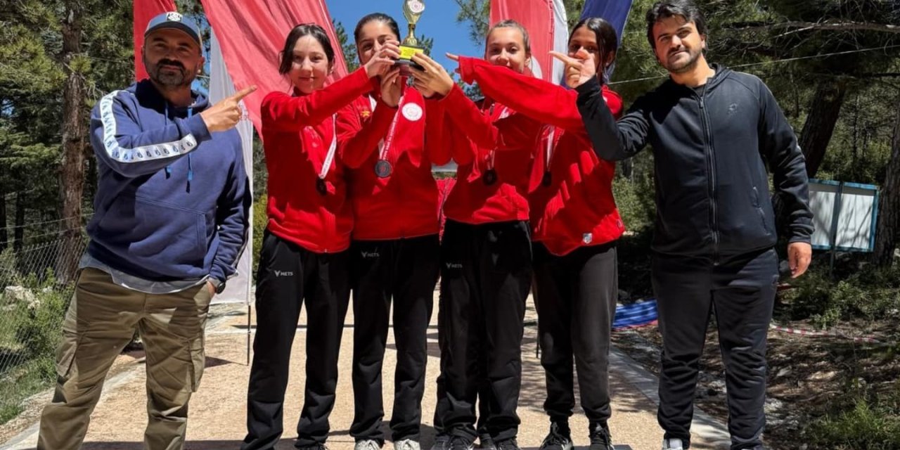 Bilecikli Genç Atletlerin Başarısı