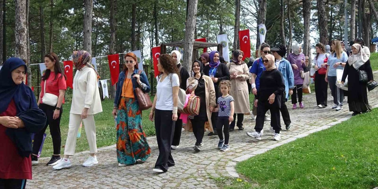 Girişimci İş Kadınlarından Anlamlı Anneler Günü Programı
