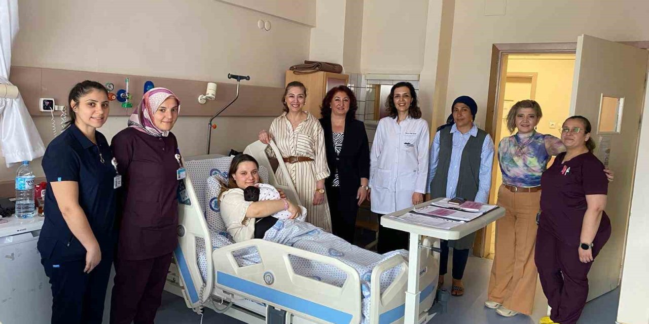 Anneler Günü Kutlandı