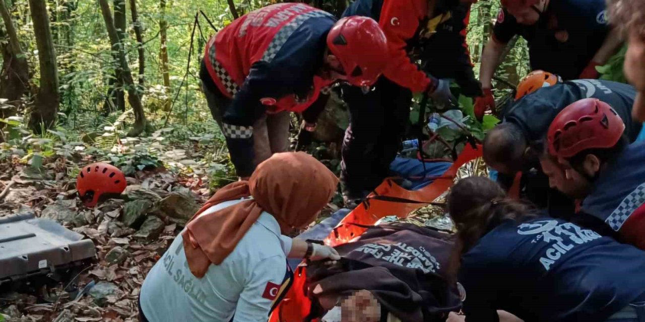 Kontrolden Çıkan Utv Şarampole Devrildi