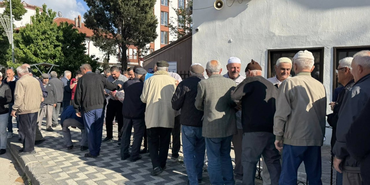 Gölpazarı'nda Hacı Adayları Kutsal Topraklara Uğurlandı