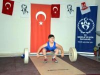 BİLECİK HALTER UMUT VAAD EDİYOR