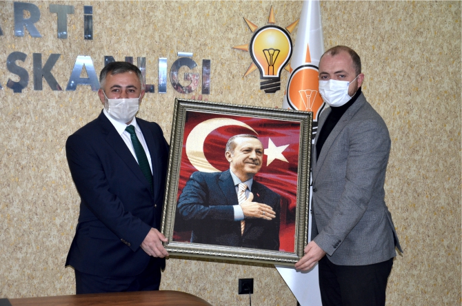 ak-partide-serkan-yildirim-donemi-basladi5.jpg