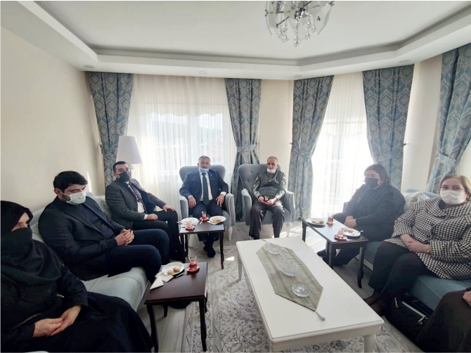 ak-partiden-sehit-ailelerine-ziyaret2.jpg