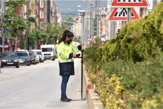 bozuyukte-tramvay-calismalari-suruyor2.jpg