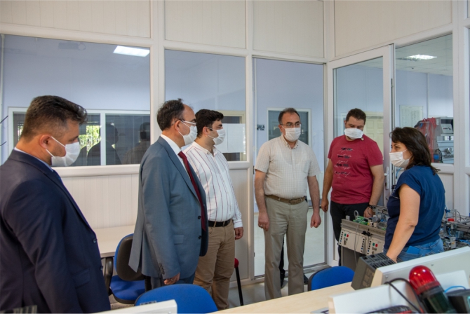 universite-sanayi-isbirligi-gucleniyor2.jpg