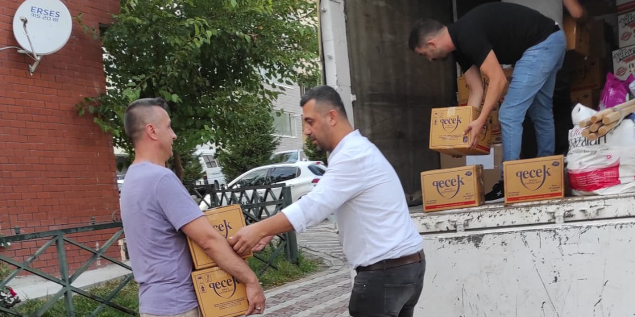 bozuyuk-esnaflarindan-muglaya-yardim-eli3.jpg