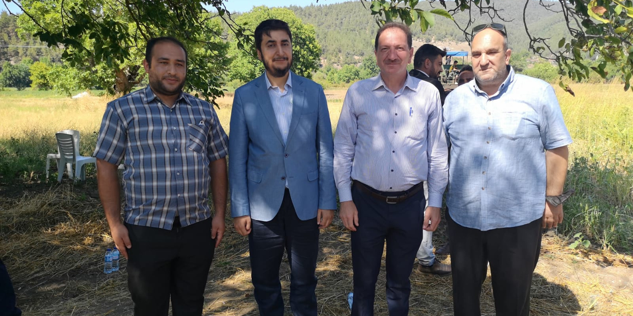 yeniden-refah-partisi3.jpg