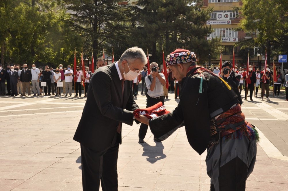 Eskişehir’in Kurtuluşu, valilik meydanındaki törenle kutlandı