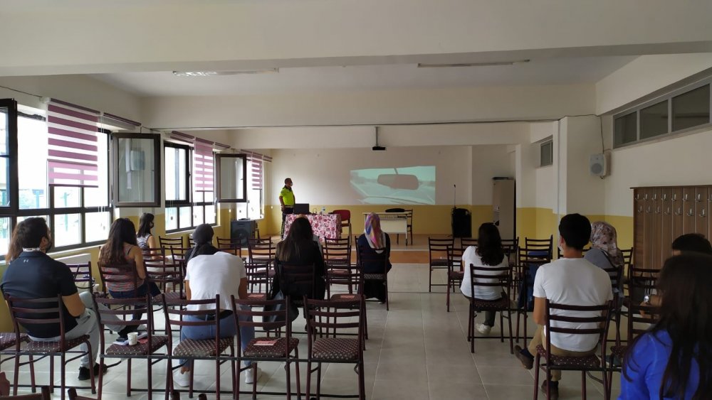 Bilecik'te Okul öncesi öğretmenlere trafik eğitimi