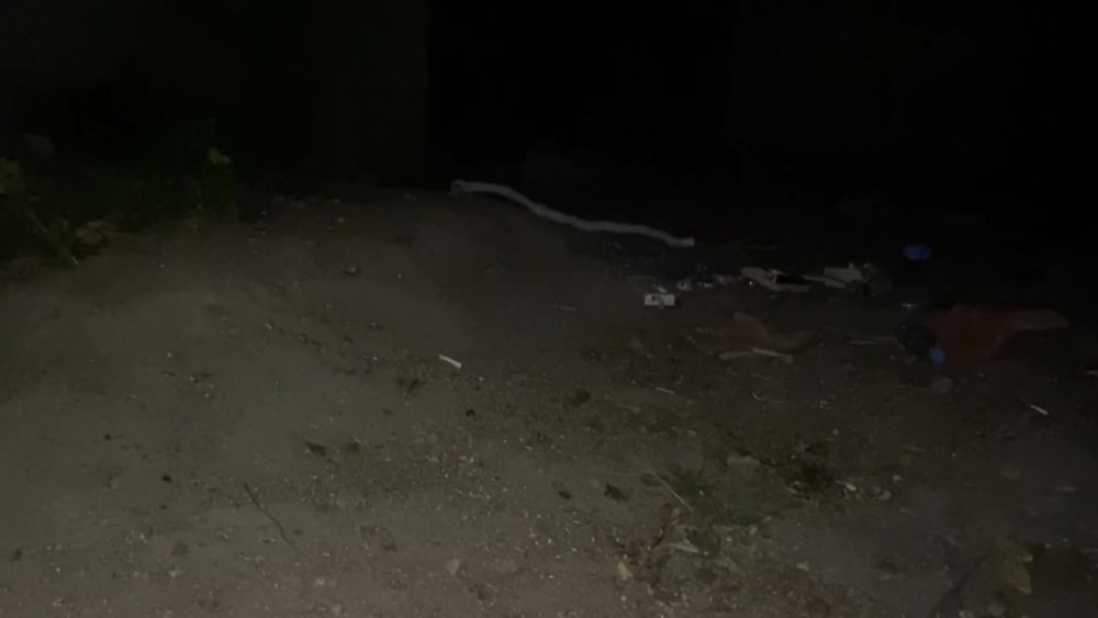 Hırsızlara karşı evi kontrole giden enişte ve yeğenini hırsızlar bıçakladı