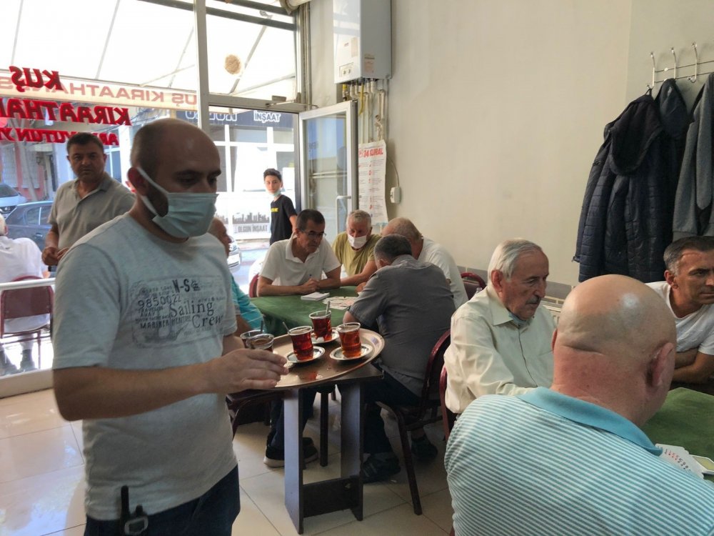 Para kazanmak için günde 40 bin adım atıyor