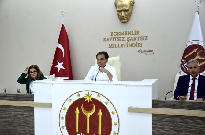 bilecik-belediye-meclisi1.jpg