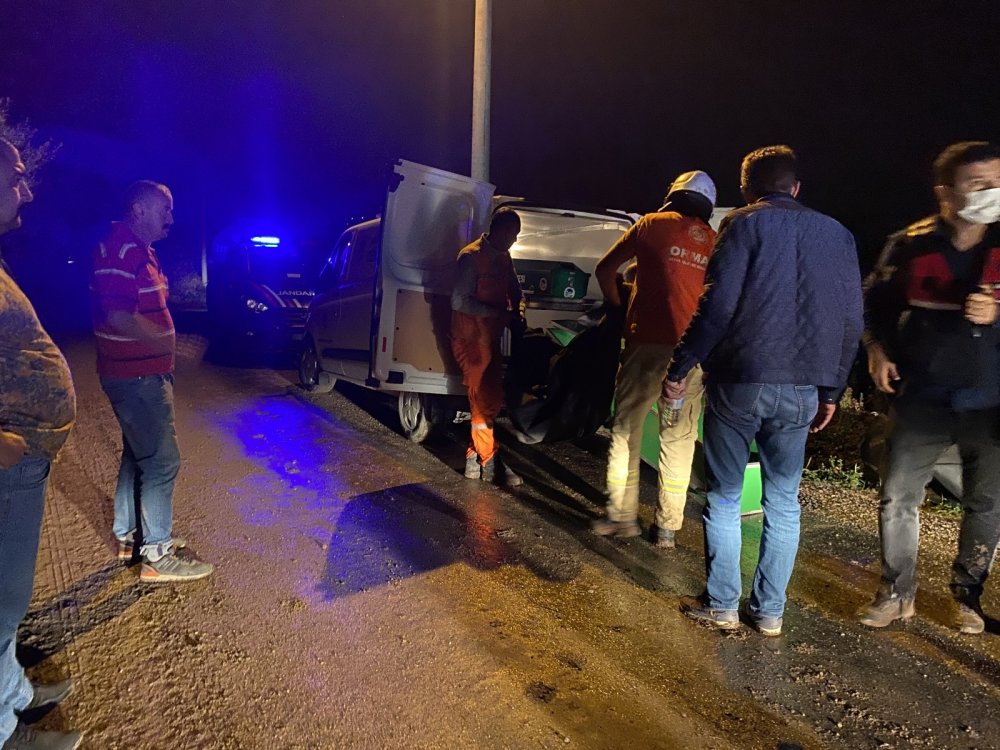 Yangında biri bebek ve 3 çocuğu hayatını kaybetti