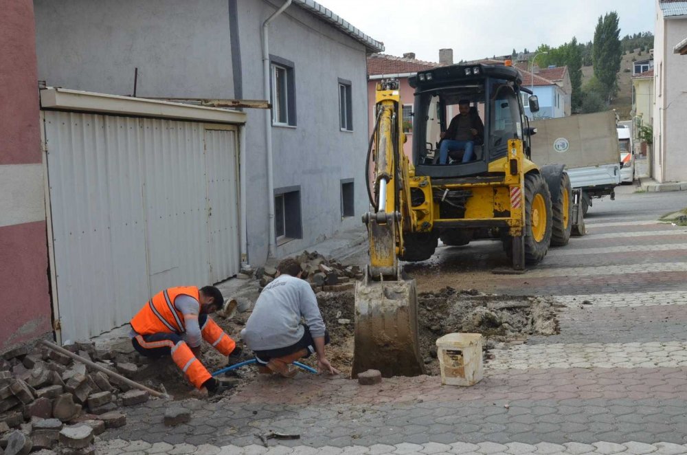 Bozüyük’te altyapı çalışmaları tüm hızıyla devam ediyor