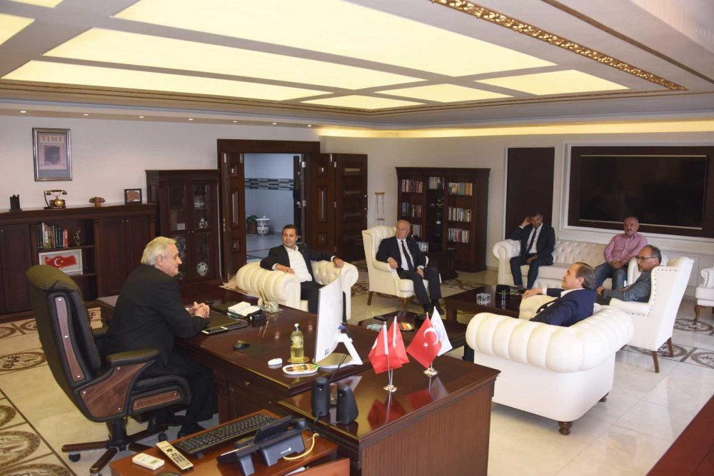 Genel Başkan yardımcılarından Bozüyük ziyareti