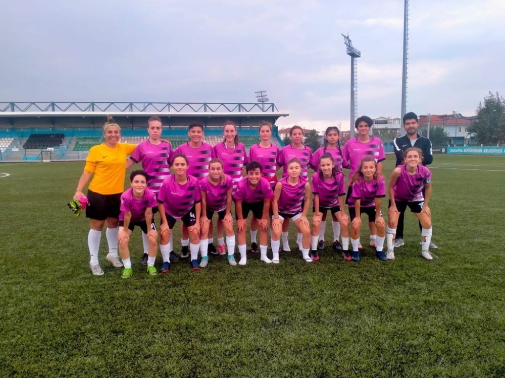 Bilecik Spor Kadın Futbol Takımı Zaferle Döndü!