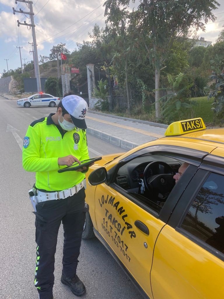 Osmaneli’nde Ticari Taksilere Denetim