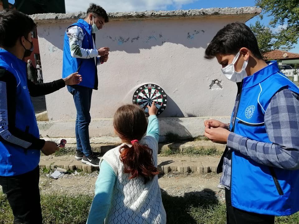 Gönüllü gençlerin örnek çalışması