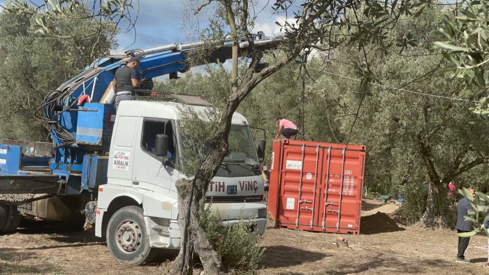 Romalı komutan ve eşine ait olduğu iddia edilen 2 lahit bulundu