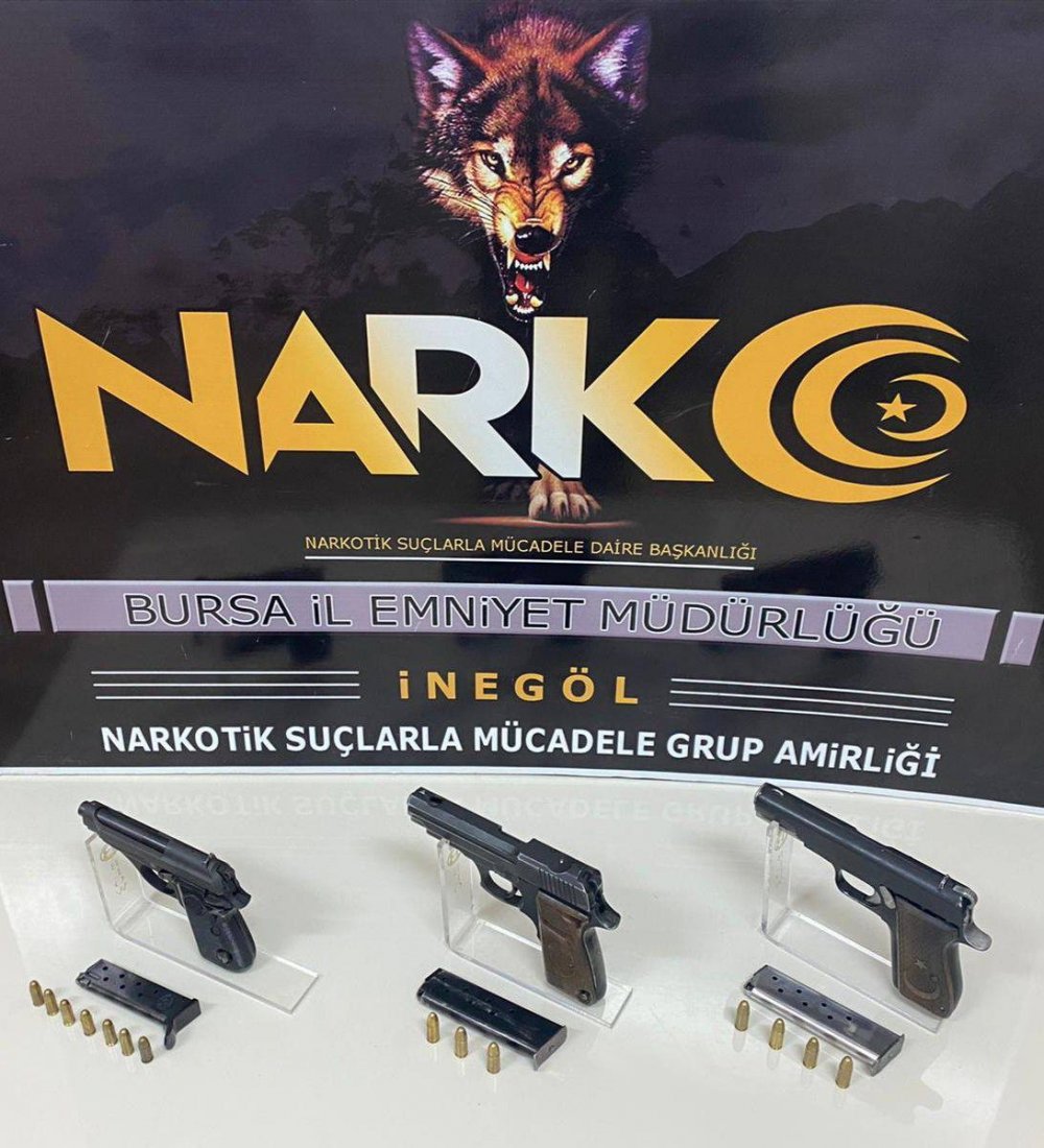 Bursa’da 120 polisle uyuşturucu operasyonu saniye saniye kamerada