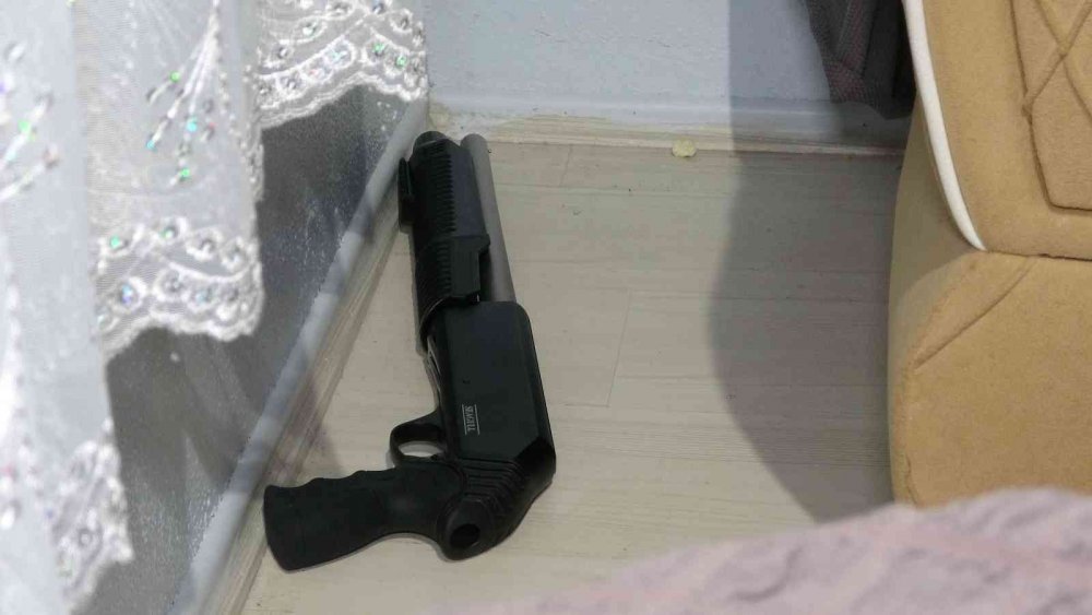 Bursa’da silah tacirlerine şafak operasyonu: 6 kişi tutuklandı