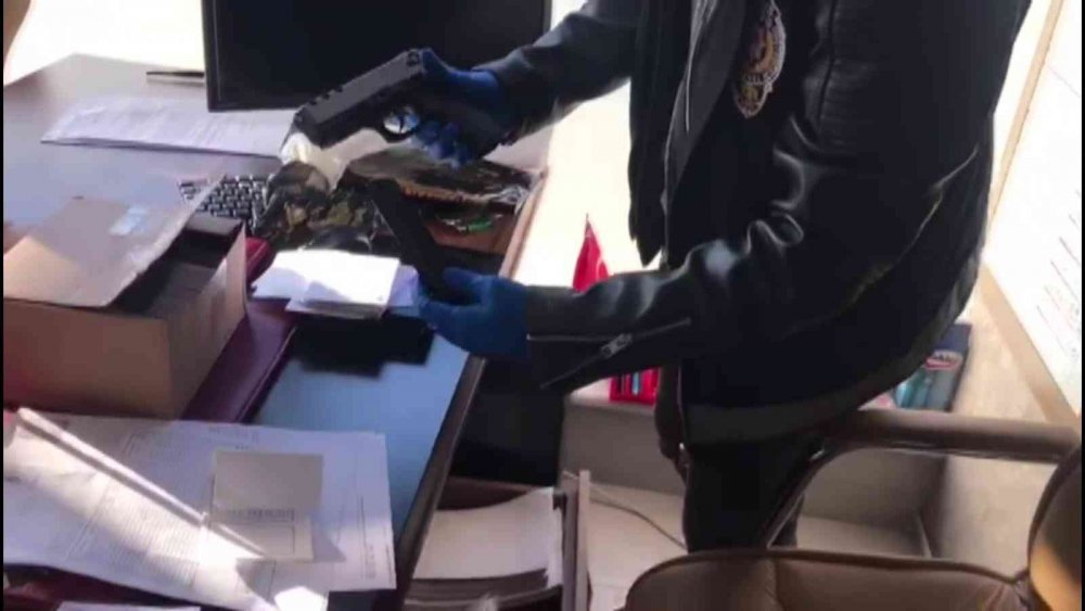 İnegöl’de tefeci operasyonu: 5 gözaltı