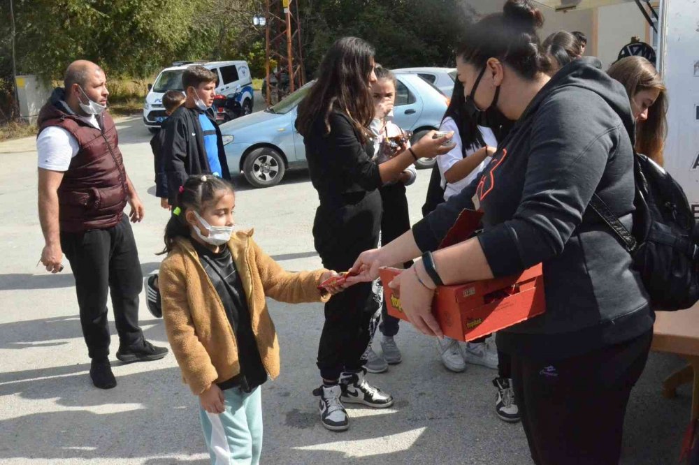 Amatör Spor Haftası’nda Bozüyük Kent Ormanı’na yürüdüler