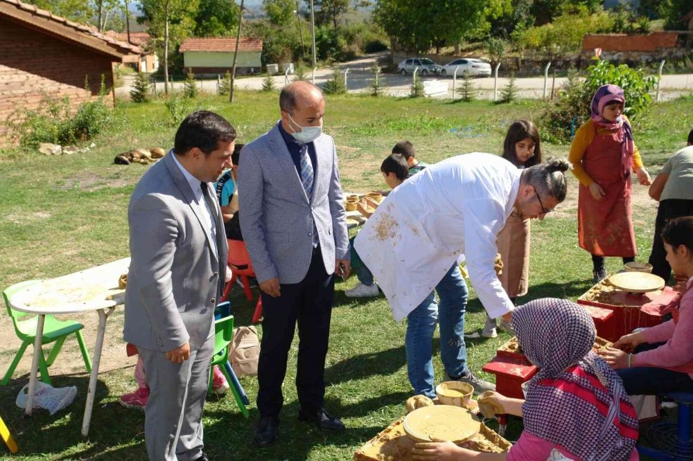 Çocuklar çömlek yaptı, okçuluk ve dart sporu ile tanıştı