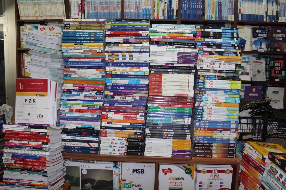 Sahaflar internete yenik düştü