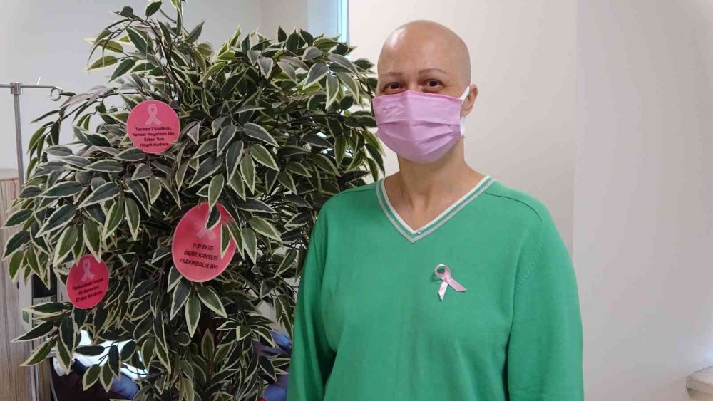 Kanser hastalığına yakalanan kadını evlat sevgisi ayakta tuttu