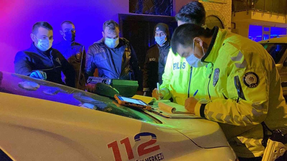 Emanet aldığı motosiklet ile uyuşturucu satarken yakalandı