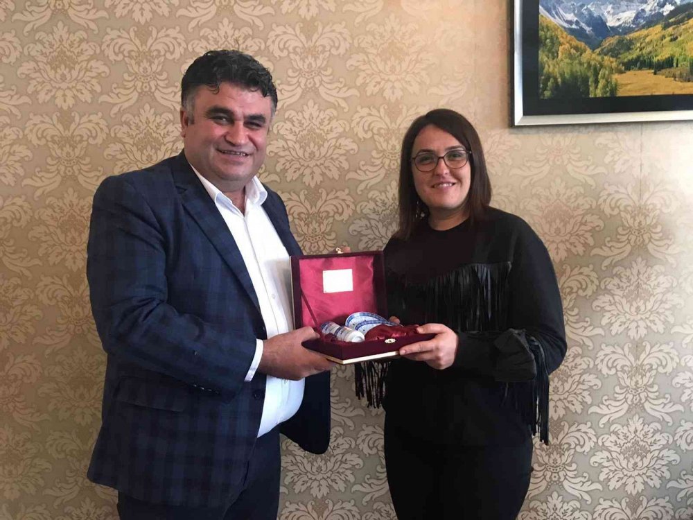 Eskişehir Bilecikliler Dernek Başkanı İrfan Öz Muhtarlarla bir araya geldi