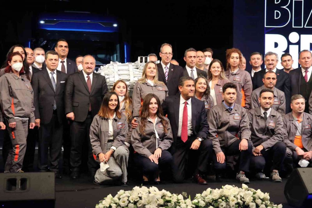 Bakan Varank ilk yerli şanzımanı test etti