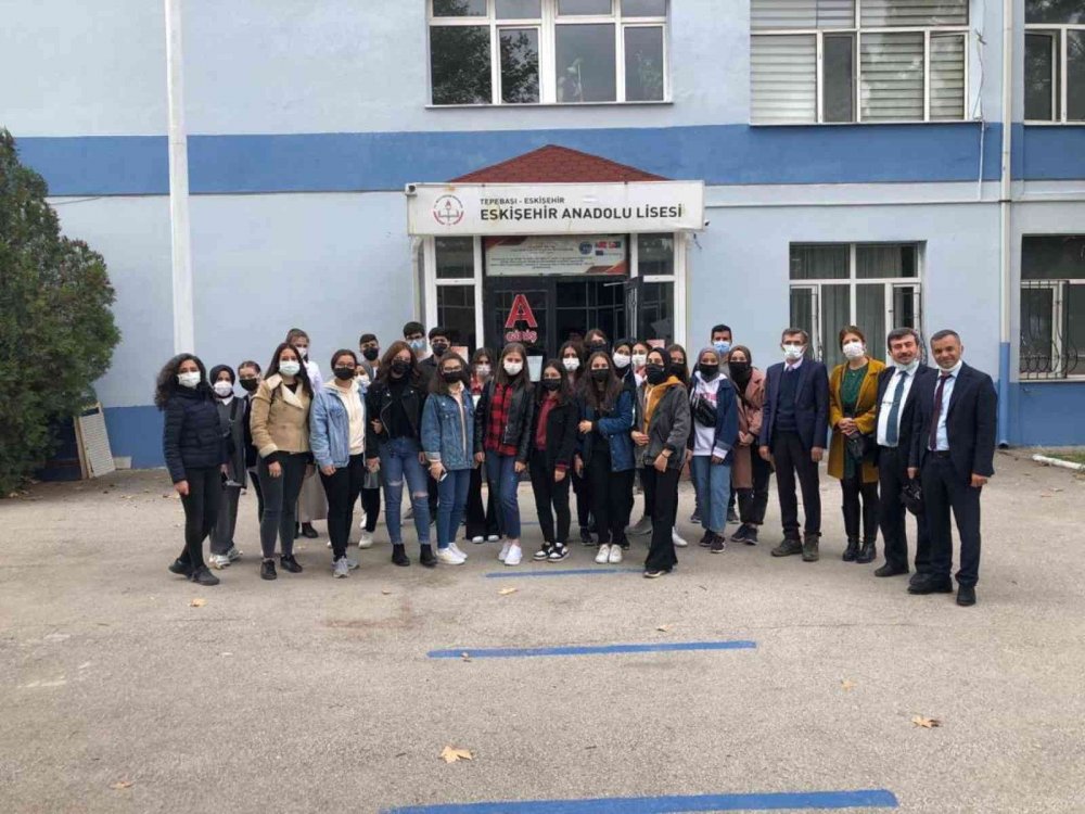 Başarılı öğrenciler hayallerindeki üniversite ile tanışıyor