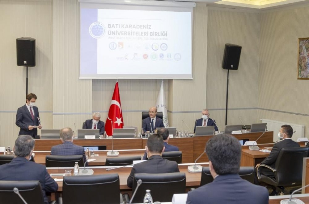 Rektör Beydemir, Batı Karadeniz Üniversiteler Birliği toplantısına katıldı