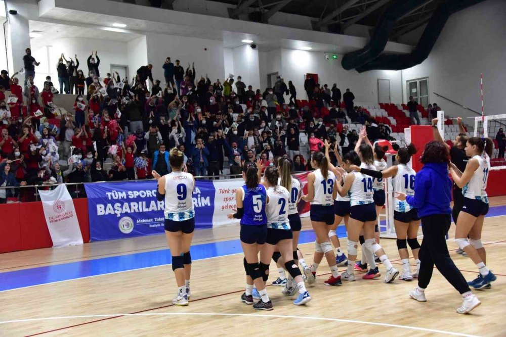 "Bizim Kızlar" galibiliyet serisi devam ediyor