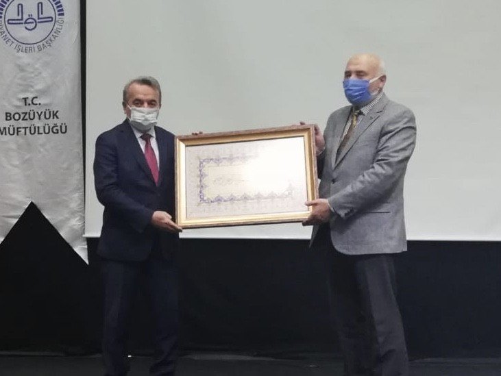 "Peygamberimiz ve Vefa Toplumu" konulu konferans düzenlendi
