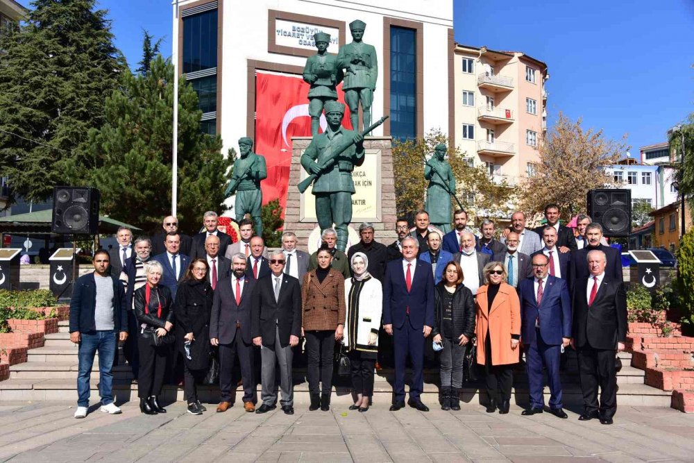 Bozüyük’te 29 Ekim Cumhuriyet Bayramı kutlama törenleri başladı