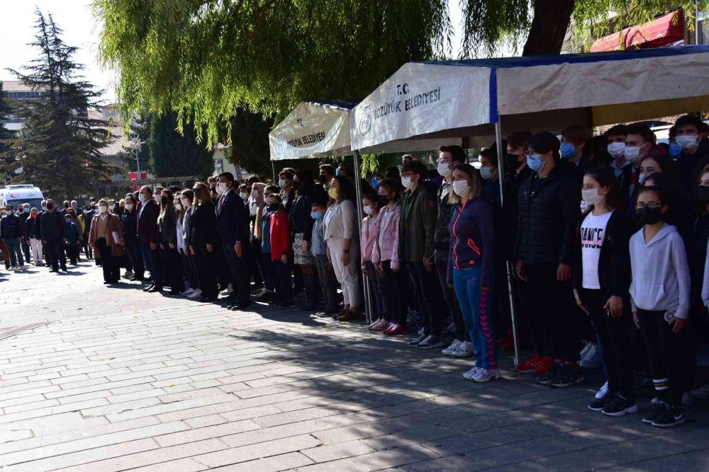 Bozüyük’te 29 Ekim Cumhuriyet Bayramı kutlama törenleri başladı